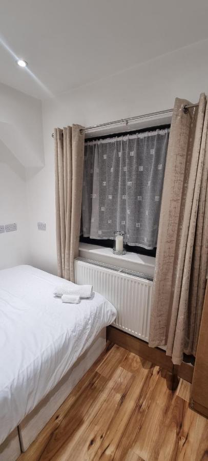 Beautiful Rooms With Free On Street Parking In Sydenham Londres Exterior foto