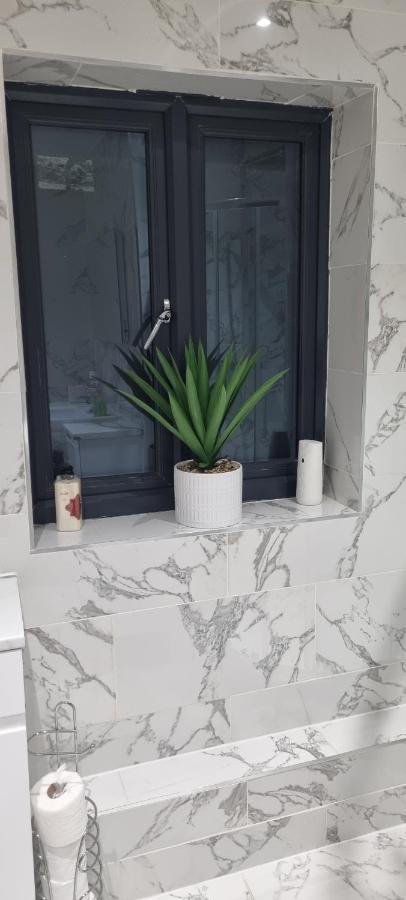 Beautiful Rooms With Free On Street Parking In Sydenham Londres Exterior foto